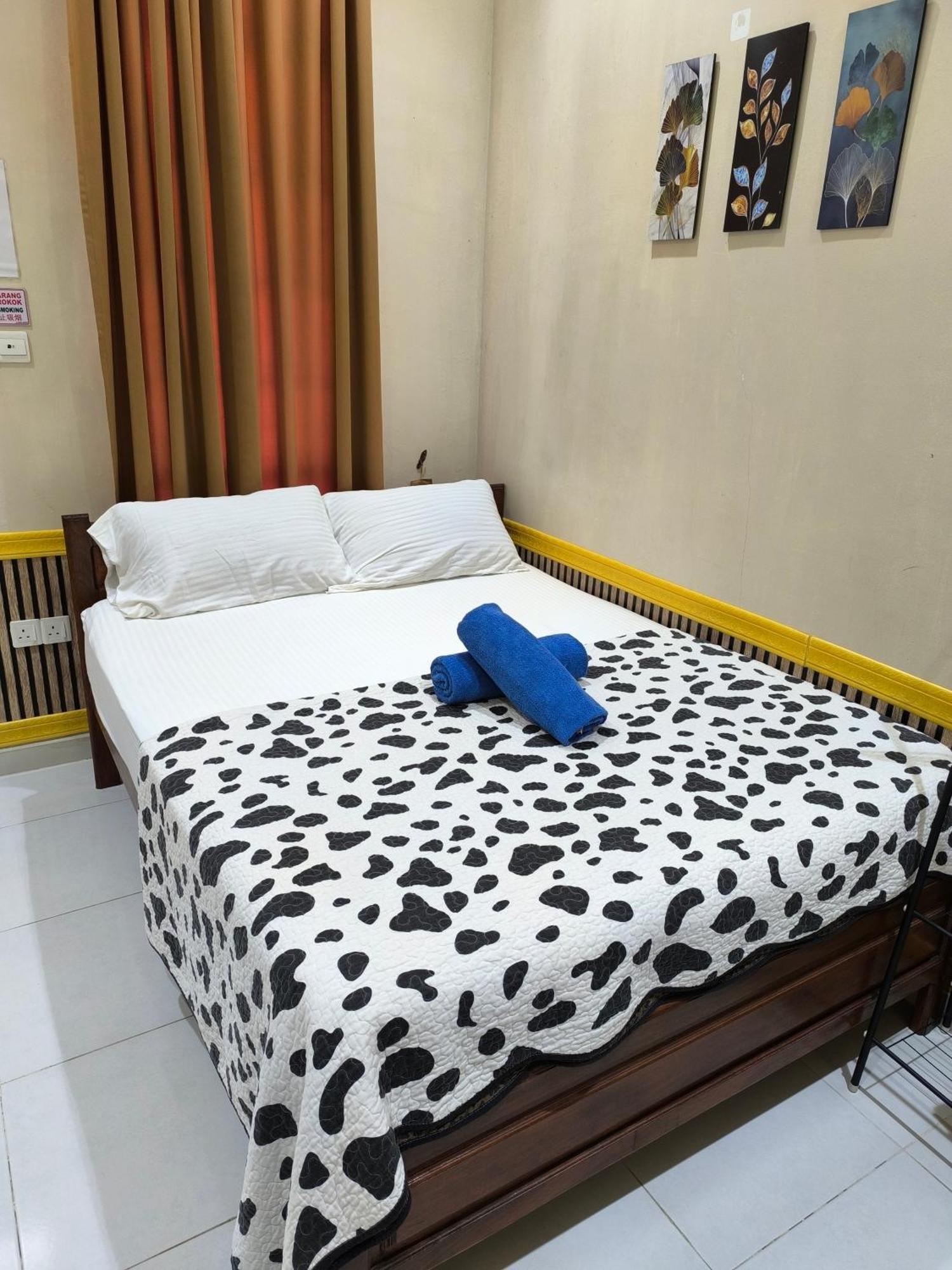 Desa Besut Inn Kampung Kuala Besut Dış mekan fotoğraf