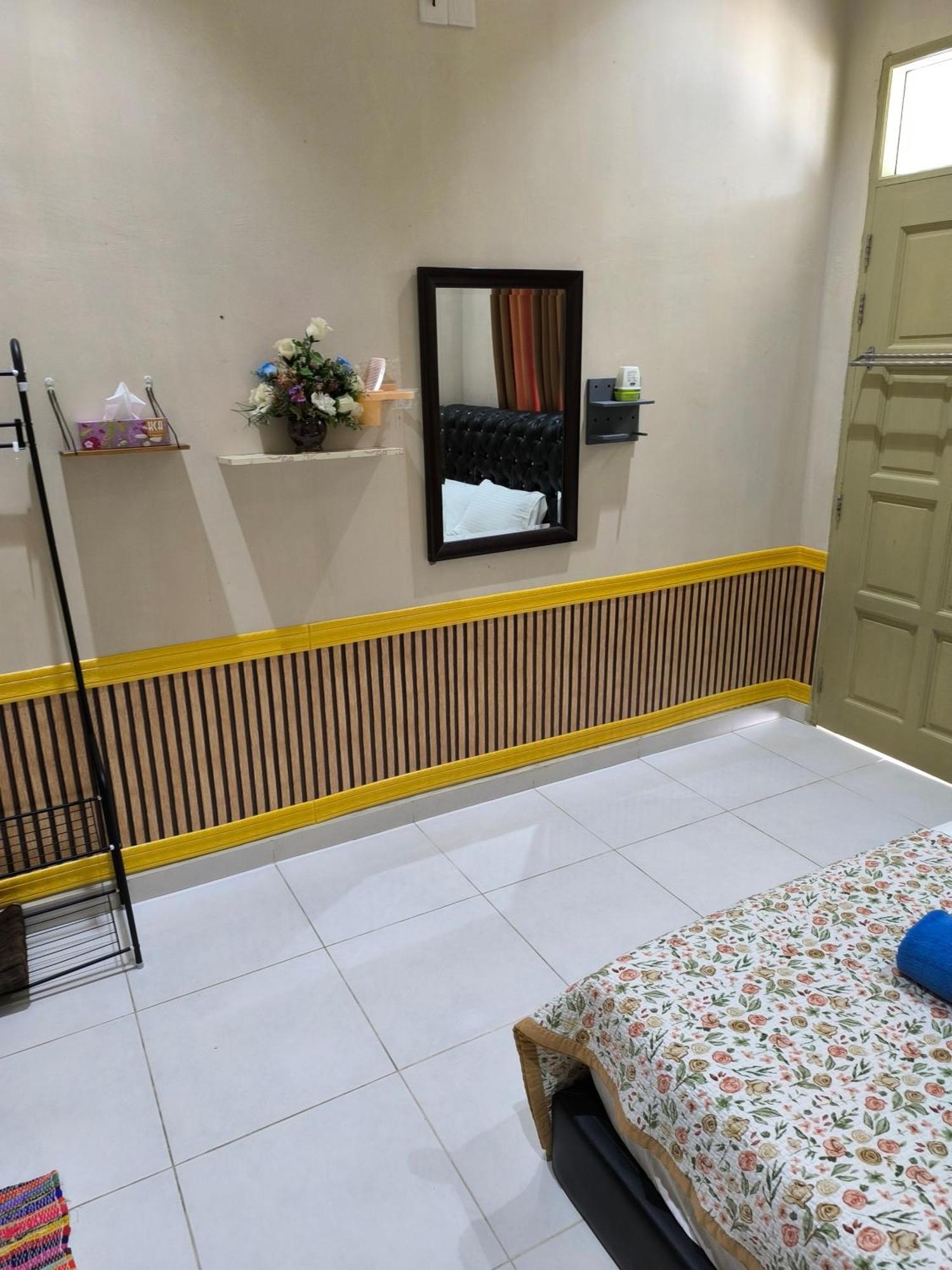 Desa Besut Inn Kampung Kuala Besut Oda fotoğraf