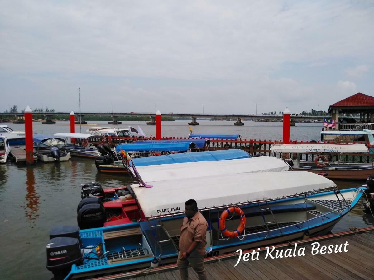 Desa Besut Inn Kampung Kuala Besut Dış mekan fotoğraf